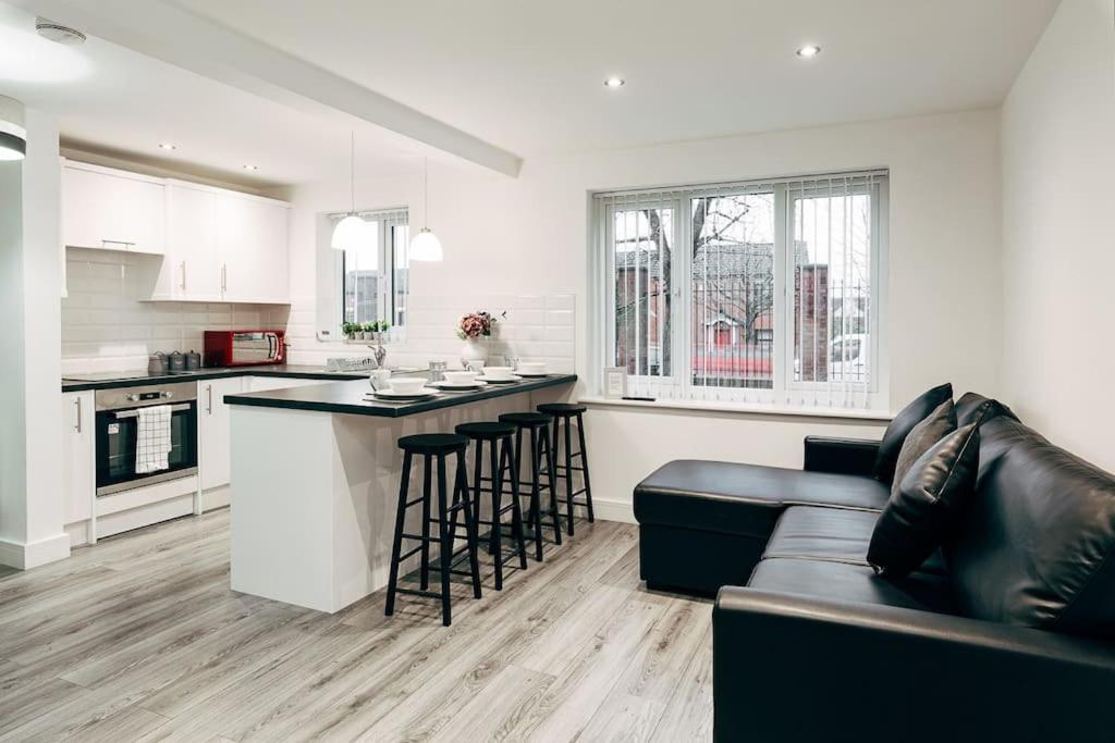 Park & Relax In 1Bd Central Liverpool Home Экстерьер фото